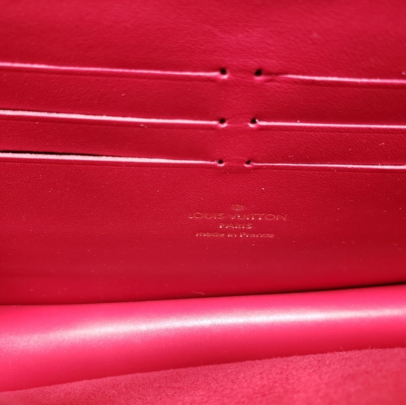 Like New Louis Vuitton Croisette Scarlet Chain Wallet! - Picture 8 of 10